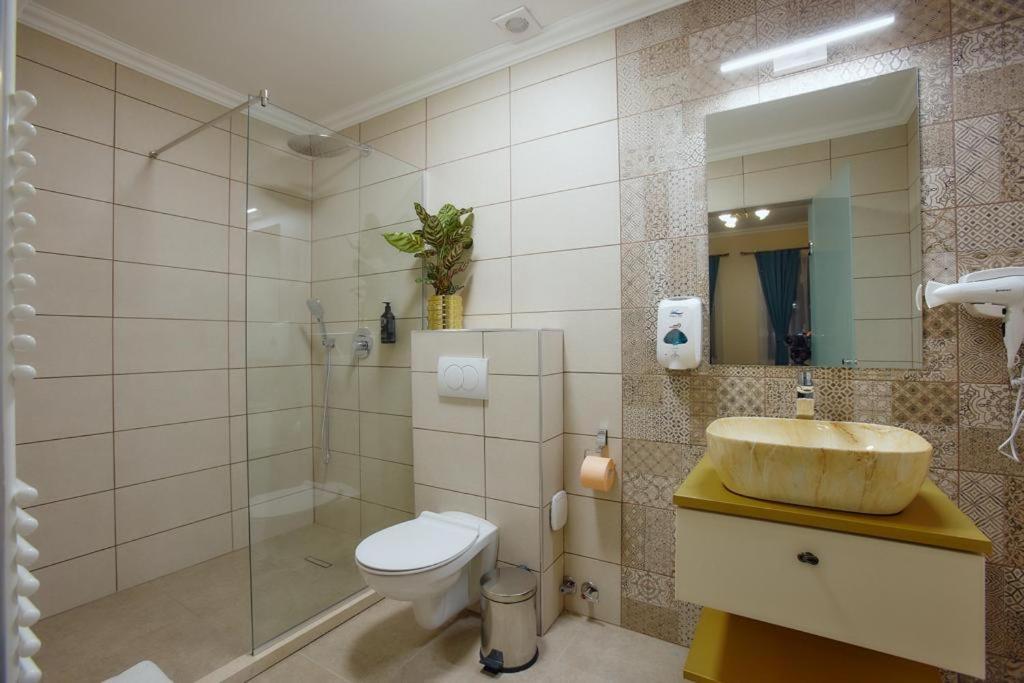 Hotel Imperium Botiz Luaran gambar