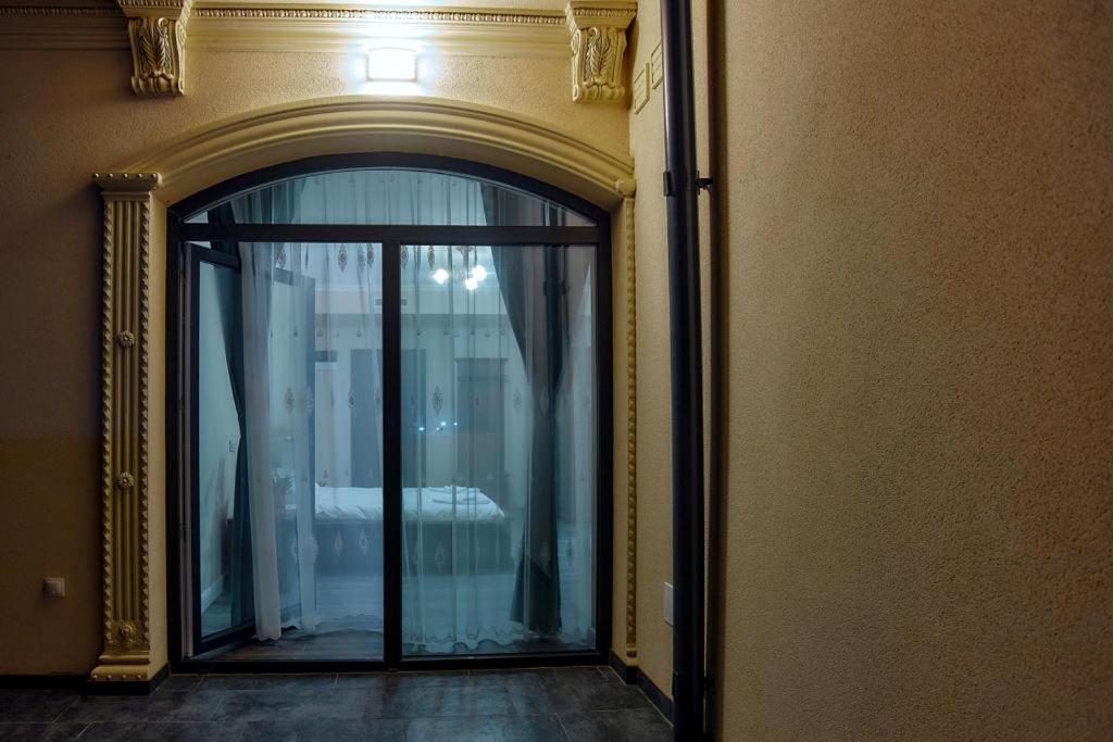 Hotel Imperium Botiz Luaran gambar